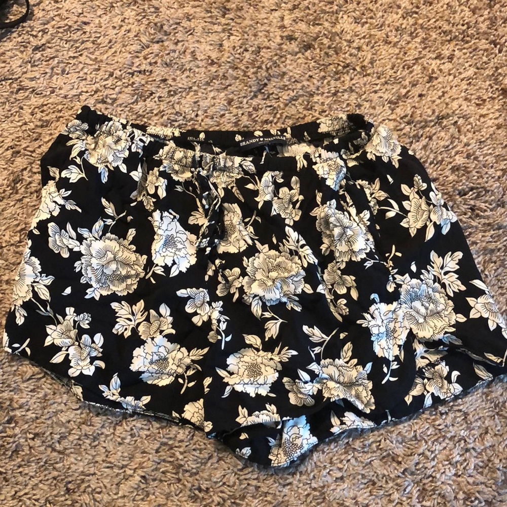 Brandy Melville flower shorts
